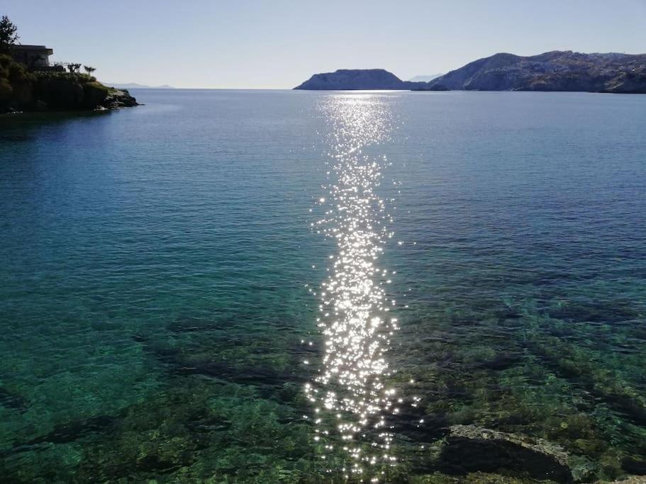 Lenico Beachfront Suites Agia Pelagia  Exterior foto